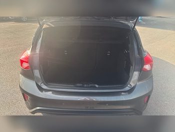 Used Ford Focus 2020 for sale - 77980743: Photo