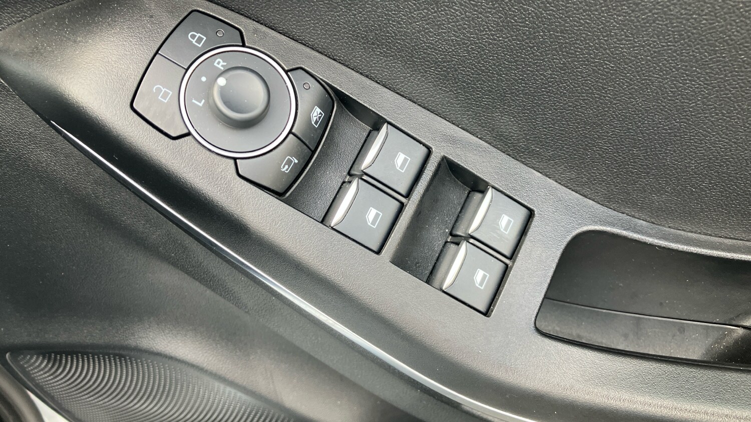 Used Ford Puma 2023 for sale - 76352434: Photo 35