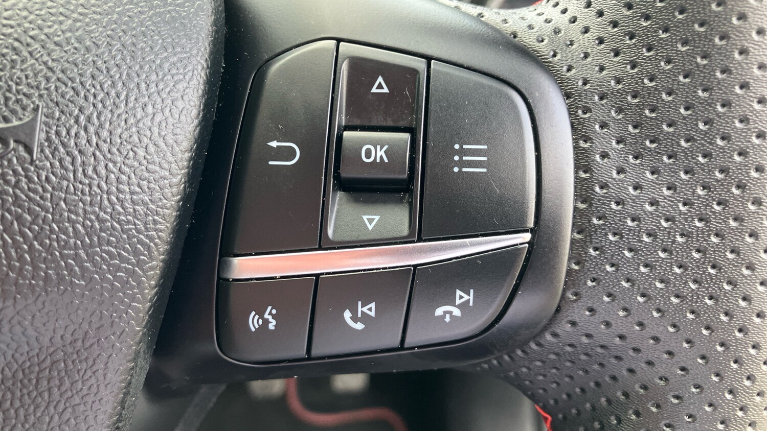 Used Ford Puma 2023 for sale - 76352434: Photo 41