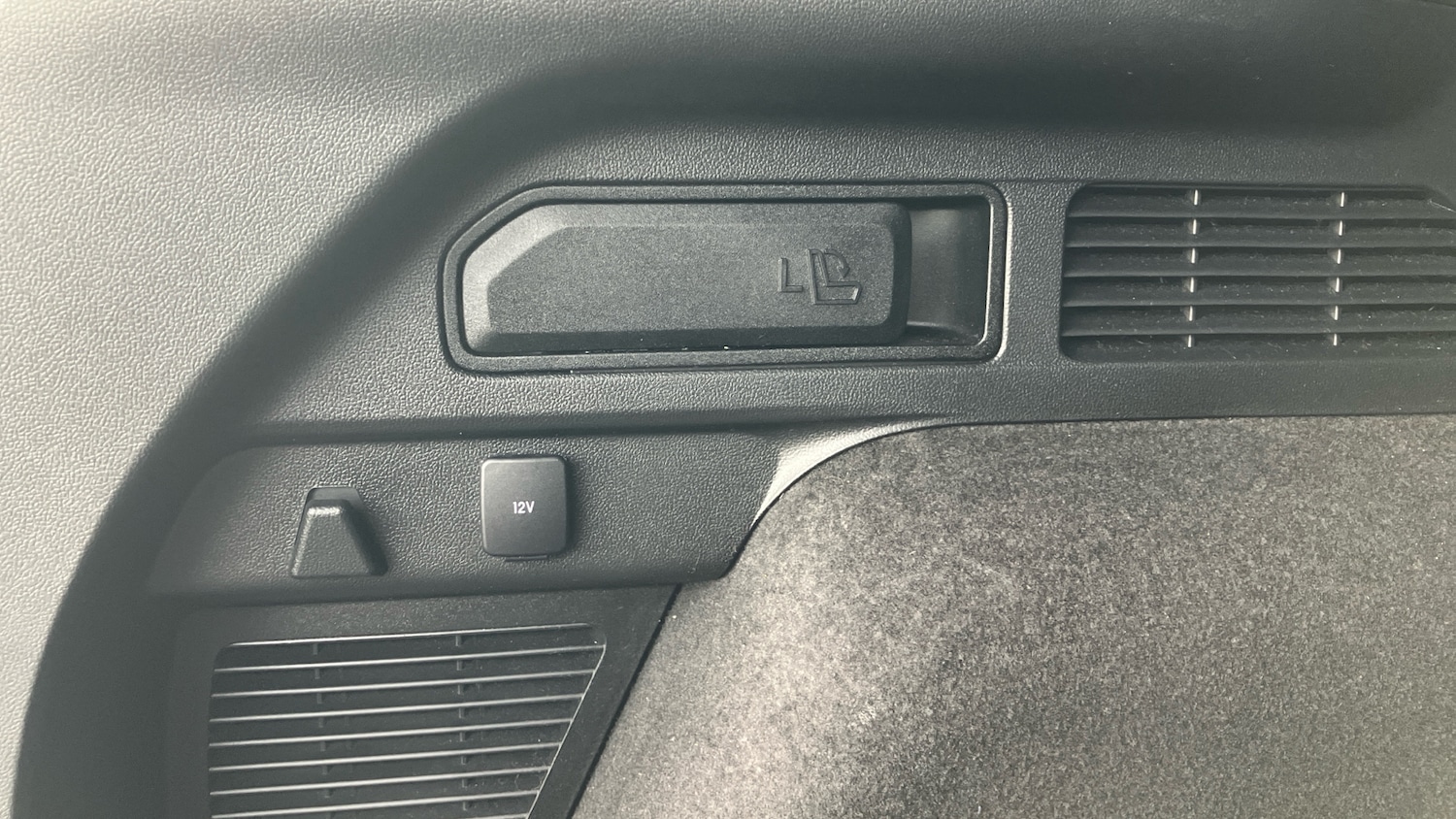 Used Ford Kuga 2023 for sale - 76096918: Photo 24