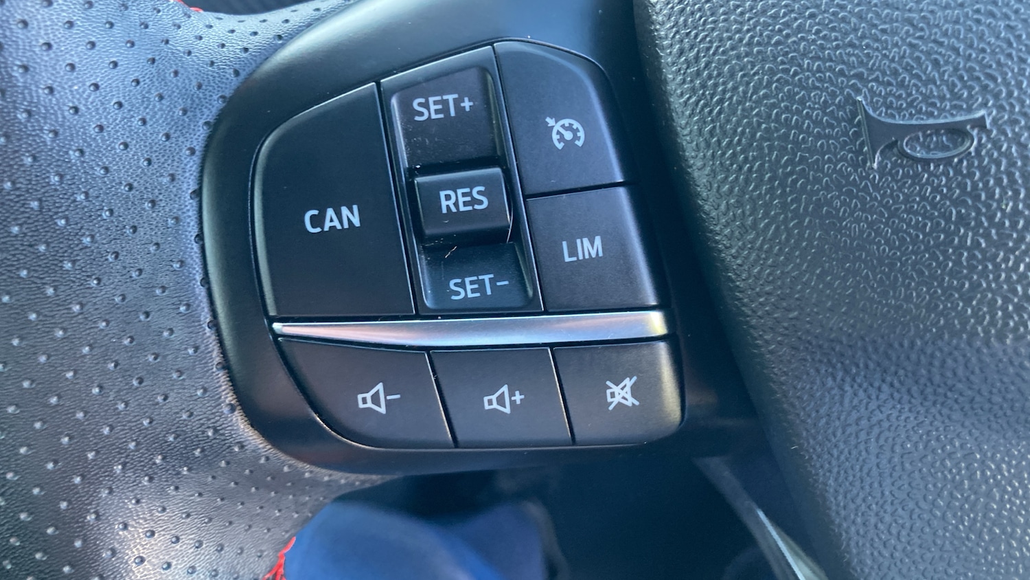 Used Ford Fiesta 2022 for sale - 77804373: Photo 36