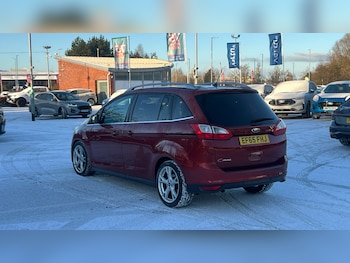 Used Ford Grand C-Max 2015 for sale - 77096859: Photo