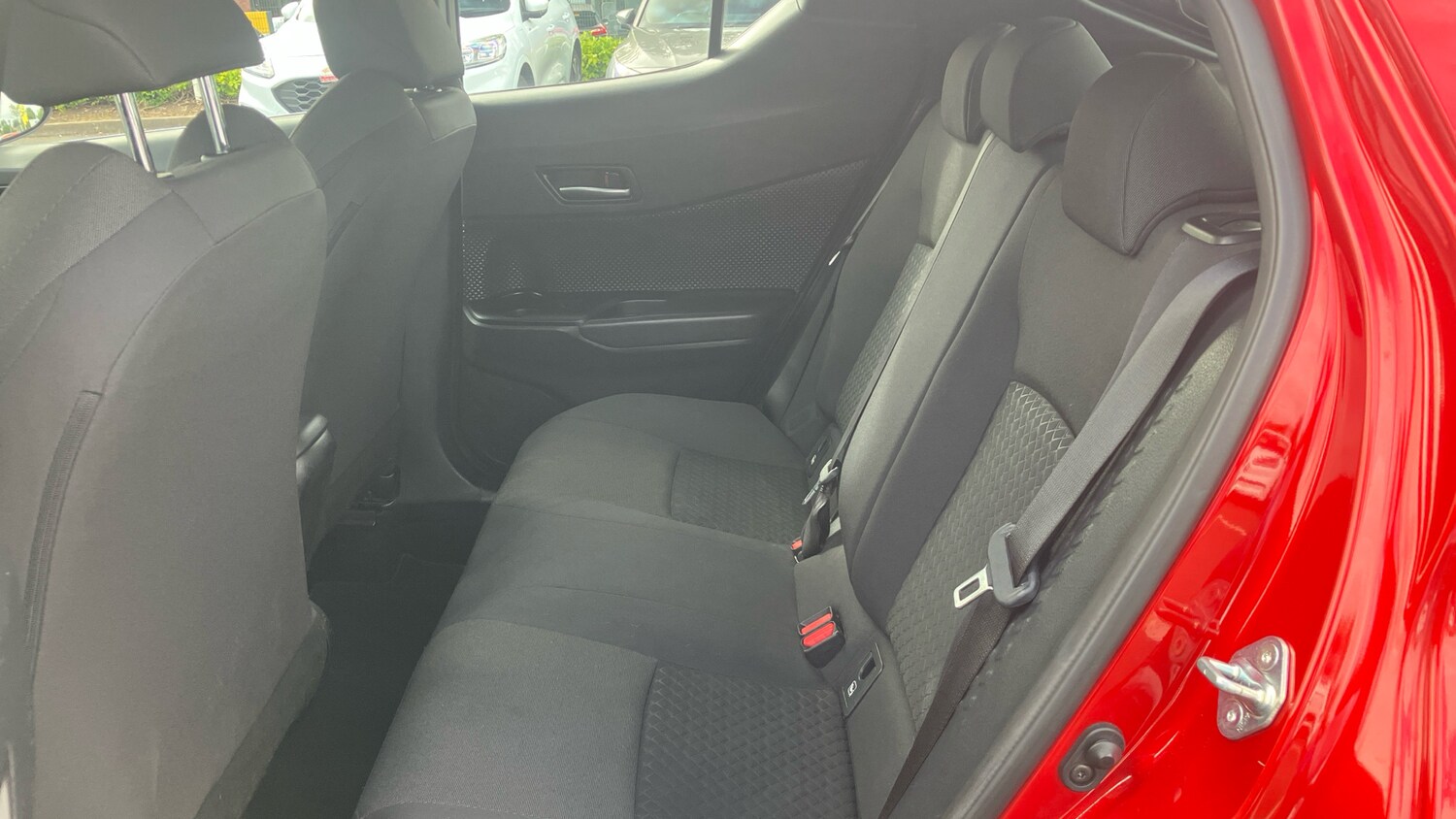 Used Toyota C-HR 2022 for sale - 76082354: Photo 18