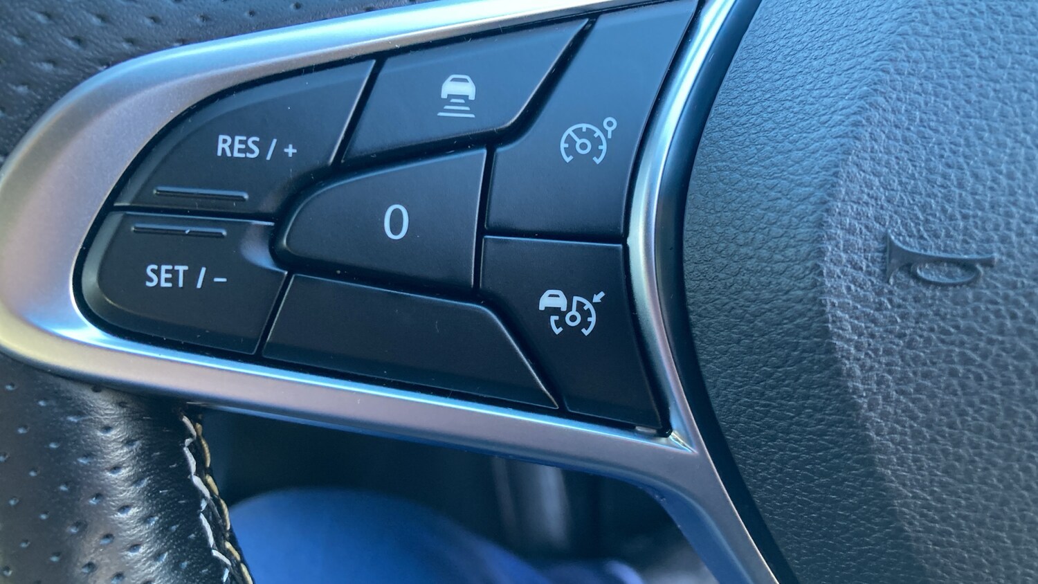 Used Renault Arkana 2023 for sale - 77363260: Photo 35