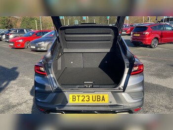 Used Renault Arkana 2023 for sale - 77363260: Photo