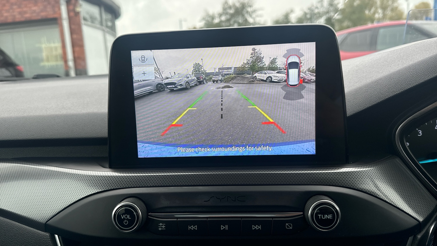 Used Ford Focus 2019 for sale - 76412020: Photo 10