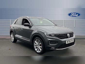 Used Volkswagen T-Roc 2018 for sale - 76541700: Photo