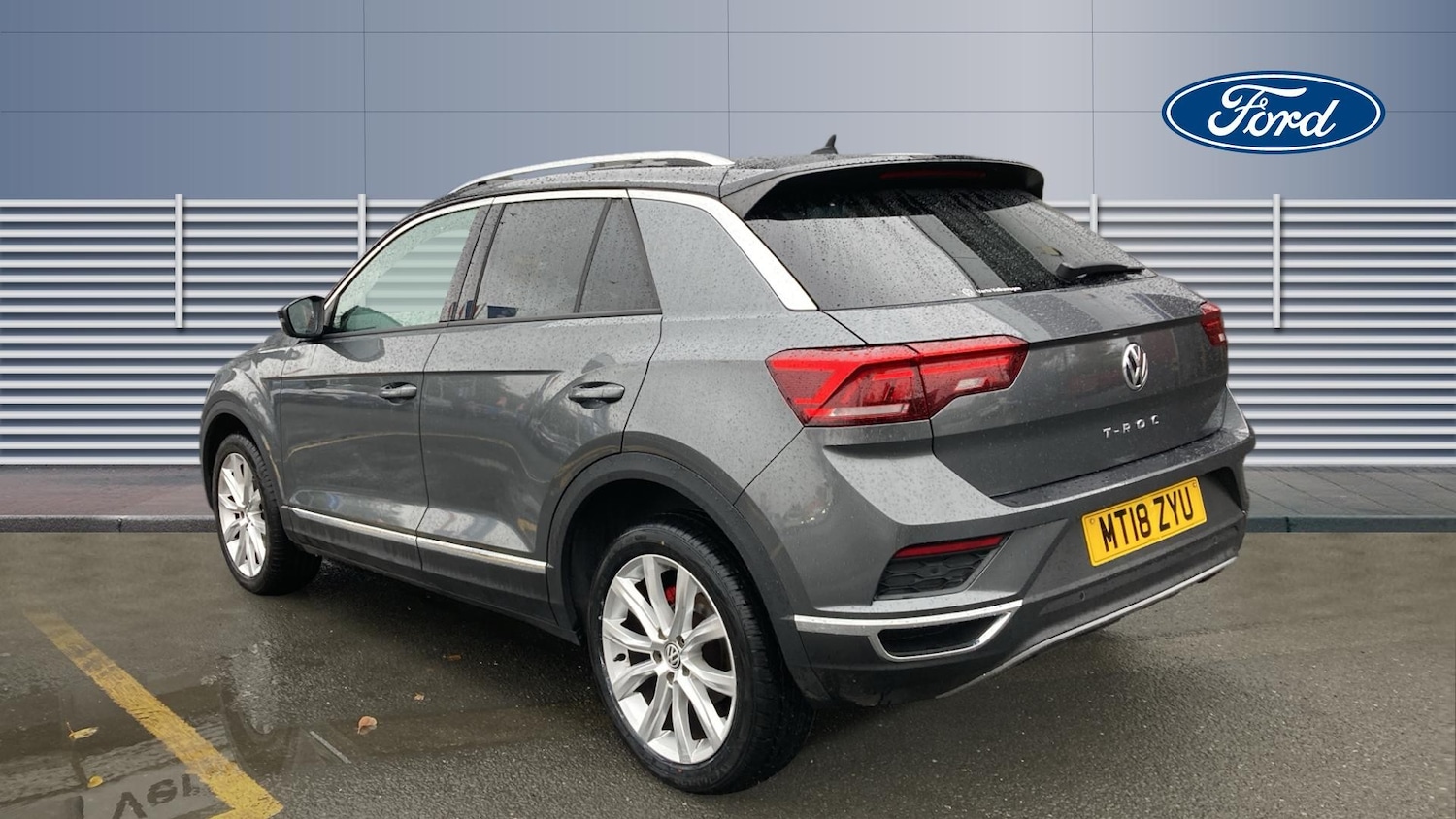 Used Volkswagen T-Roc 2018 for sale - 76541700: Photo 2