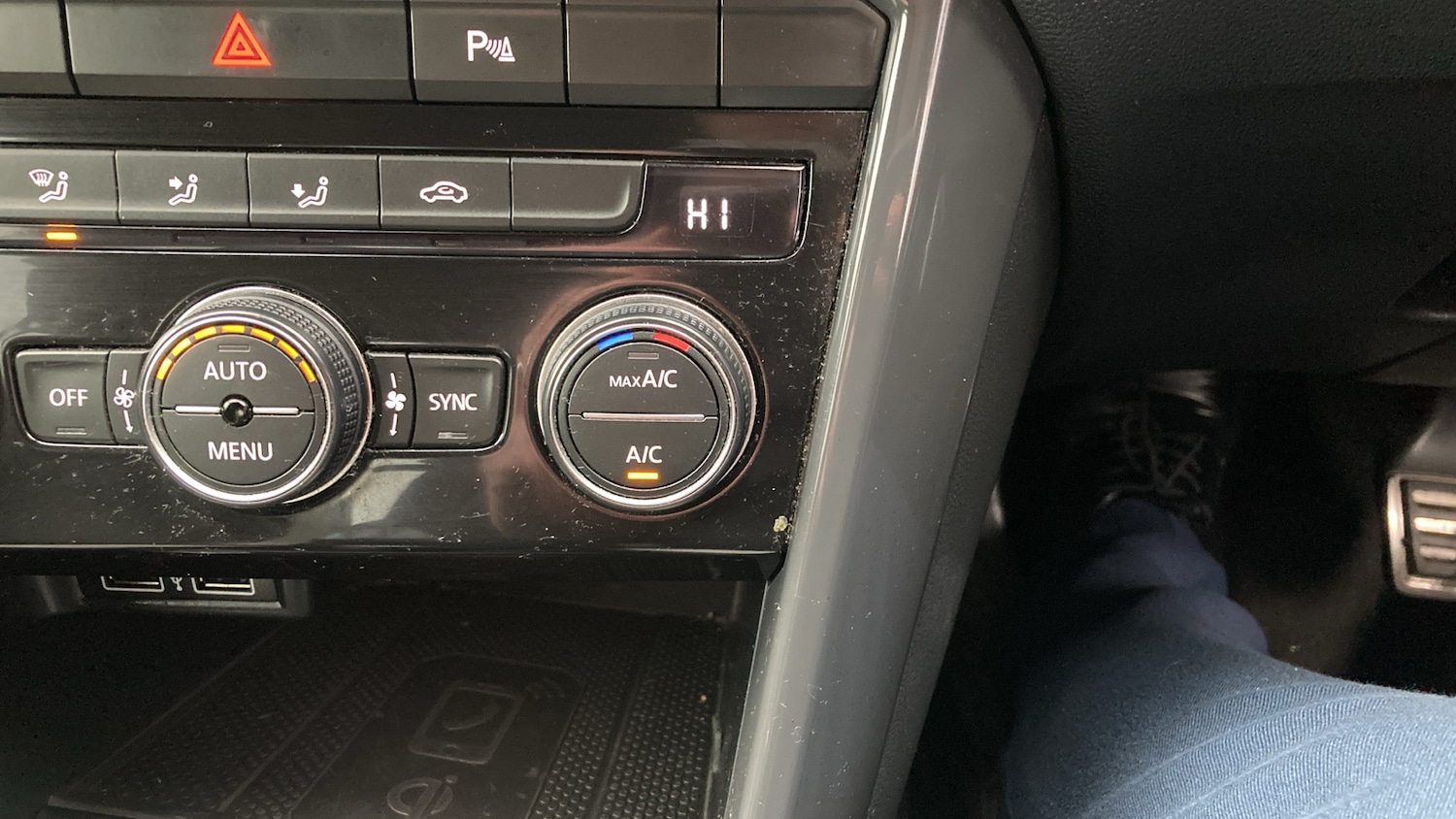 Used Volkswagen T-Roc 2018 for sale - 76541700: Photo 38