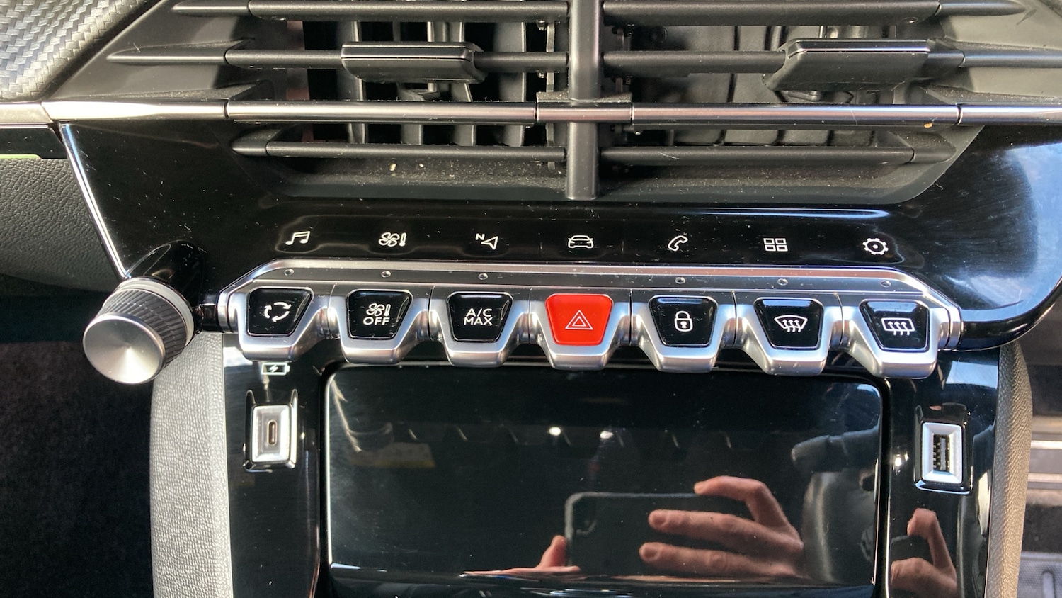 Used Peugeot 2008 2022 for sale - 77264297: Photo 11