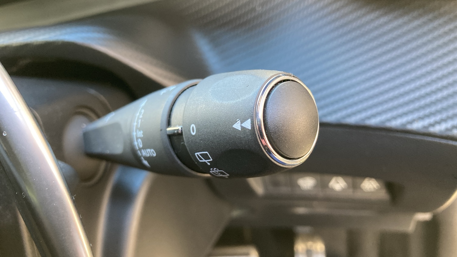 Used Peugeot 2008 2022 for sale - 77264297: Photo 38