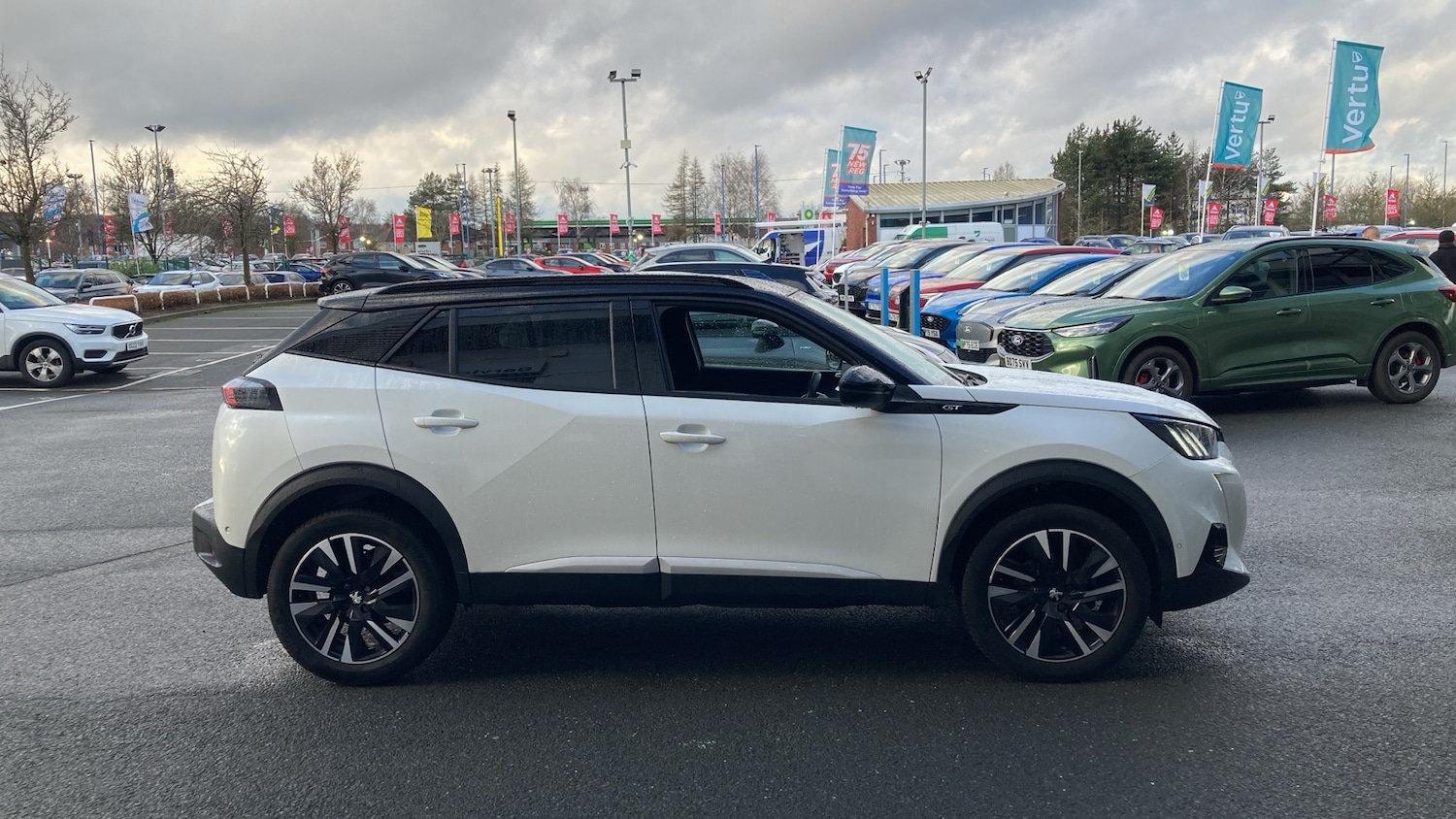 Used Peugeot 2008 2022 for sale - 77264297: Photo 5