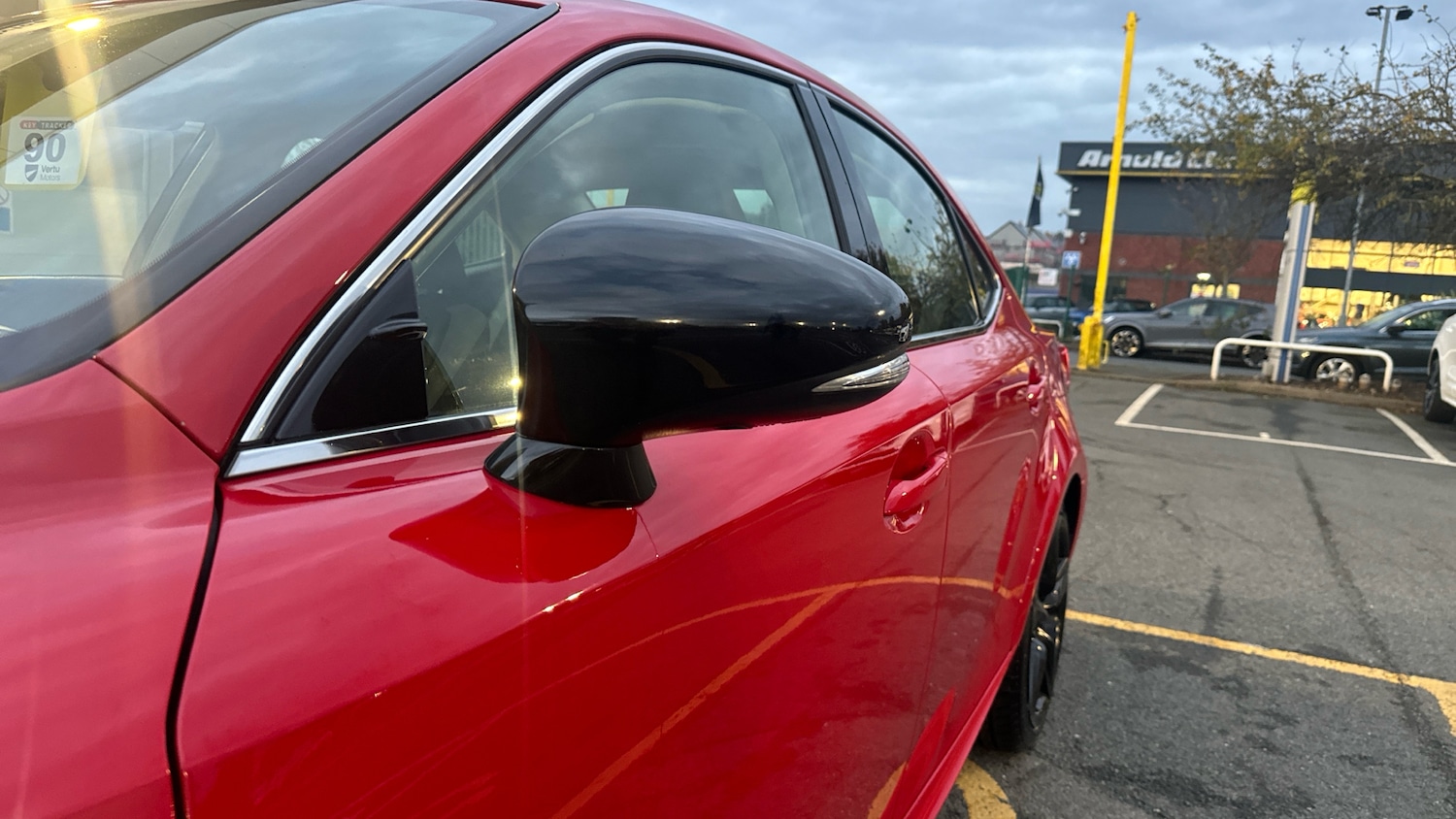 Used Lexus IS 2015 for sale - 76518430: Photo 25