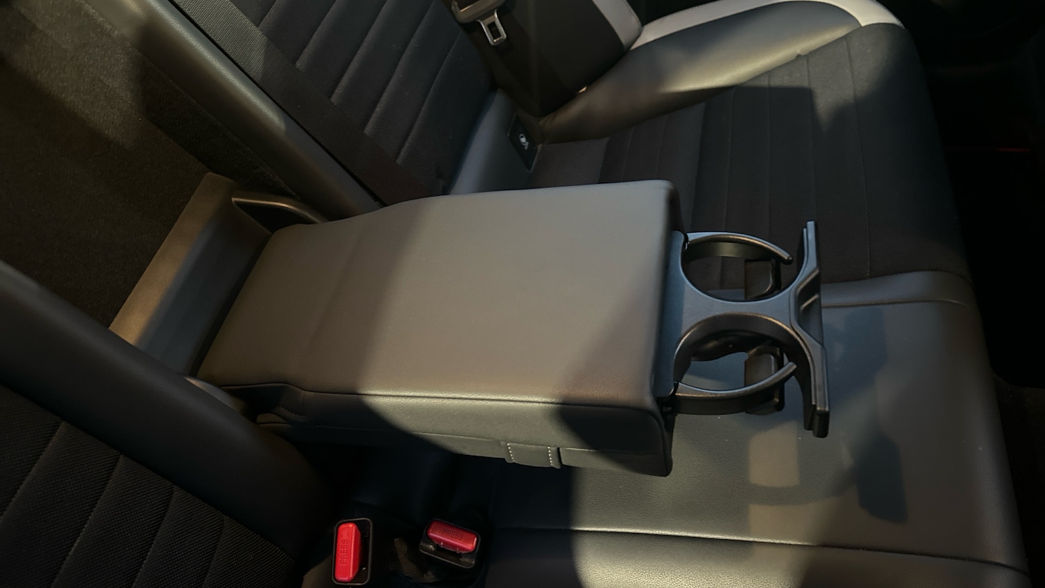 Used Lexus IS 2015 for sale - 76518430: Photo 31