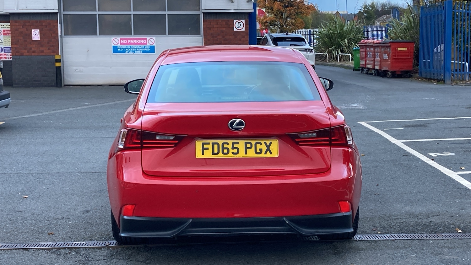 Used Lexus IS 2015 for sale - 76518430: Photo 6