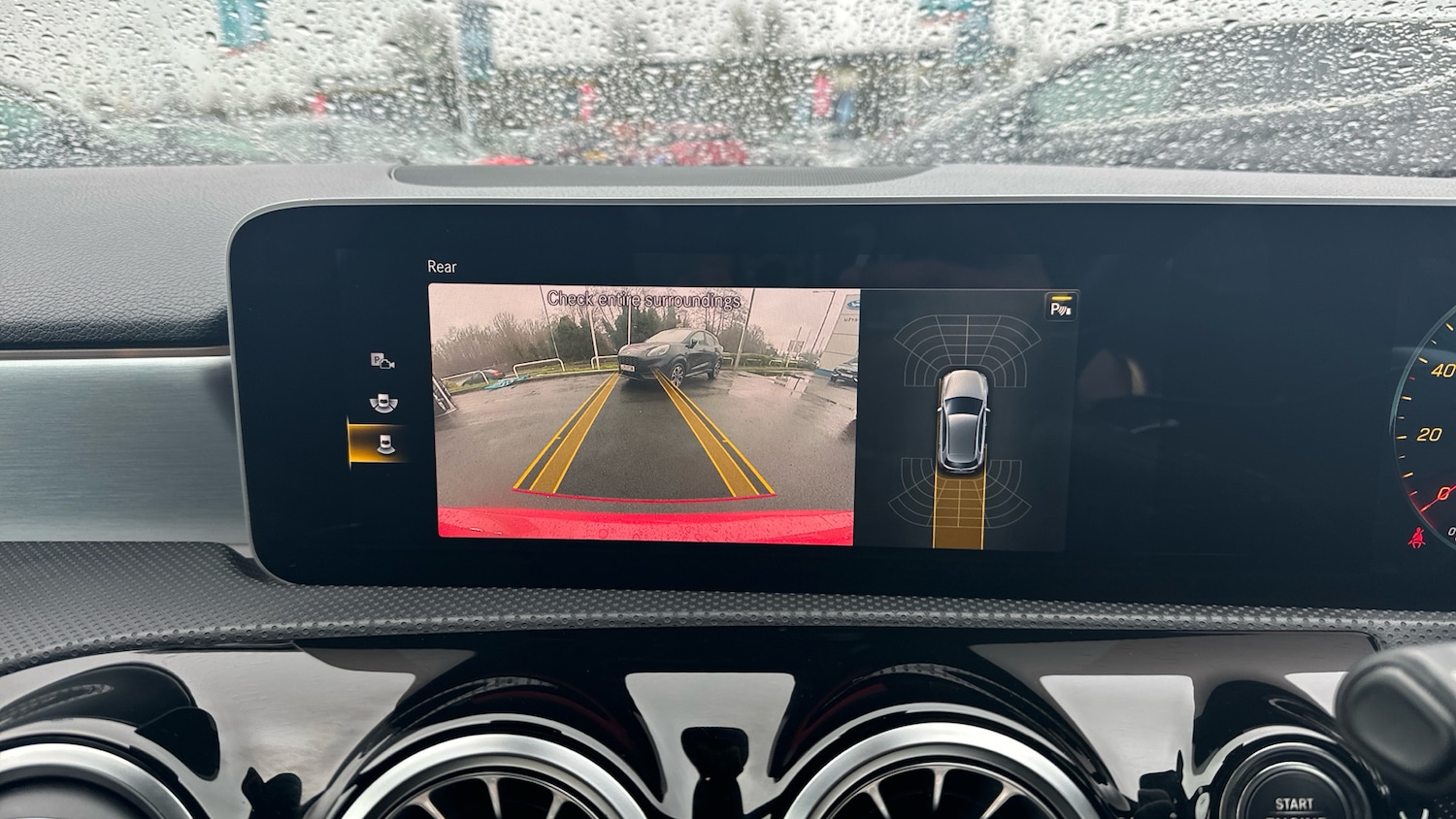 Used Mercedes-Benz A-Class 2018 for sale - 77548130: Photo 10