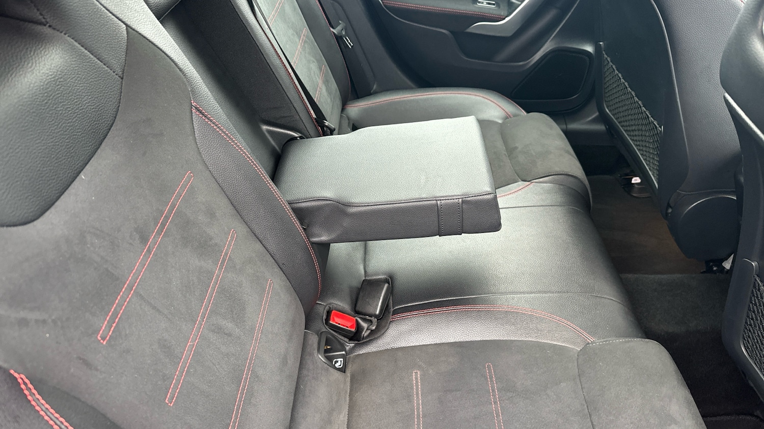 Used Mercedes-Benz A-Class 2018 for sale - 77548130: Photo 29