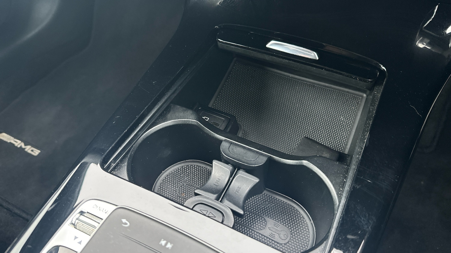 Used Mercedes-Benz A-Class 2018 for sale - 77548130: Photo 40