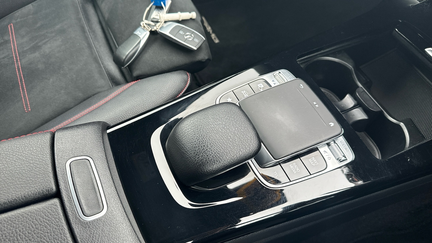 Used Mercedes-Benz A-Class 2018 for sale - 77548130: Photo 41