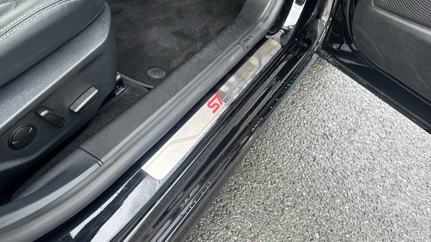 Vehicle 30