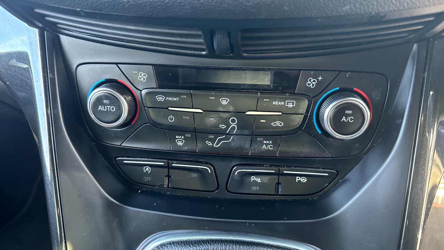 Used Ford Kuga 2018 for sale - 76036613: Photo 33