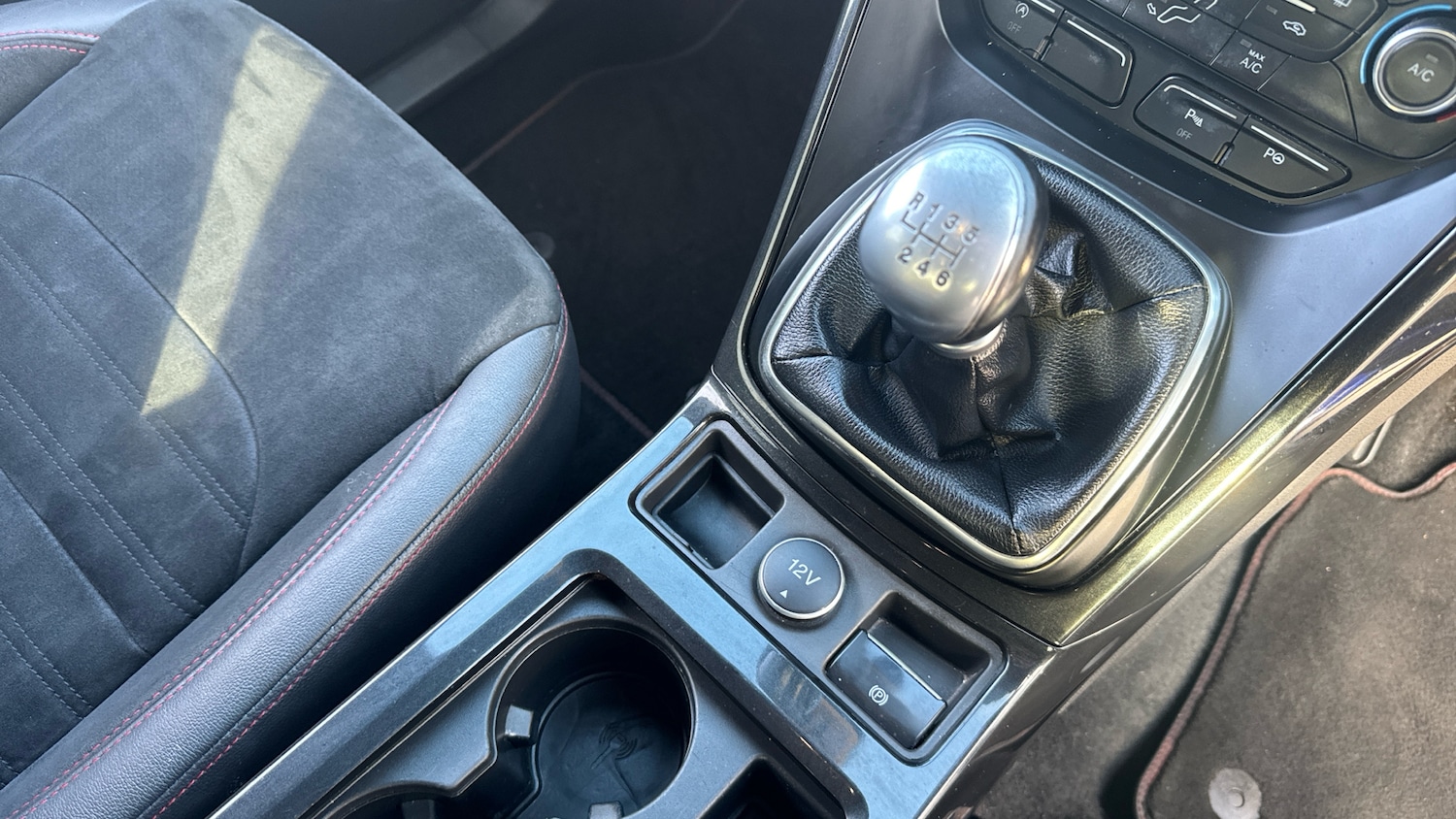 Used Ford Kuga 2018 for sale - 76036613: Photo 35