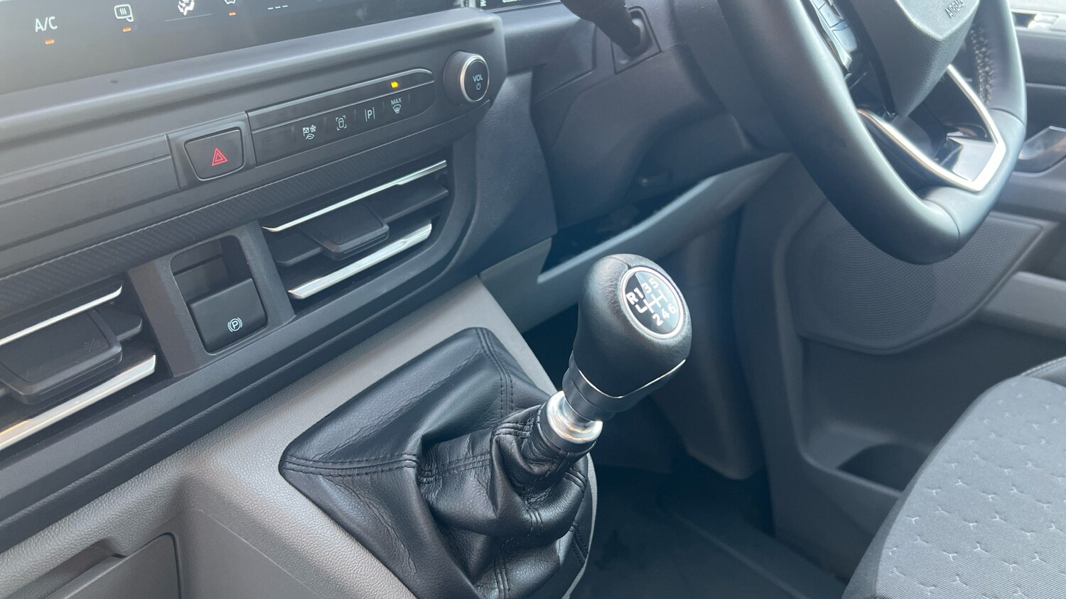 Used Ford Transit Custom 2025 for sale - 76932109: Photo 13