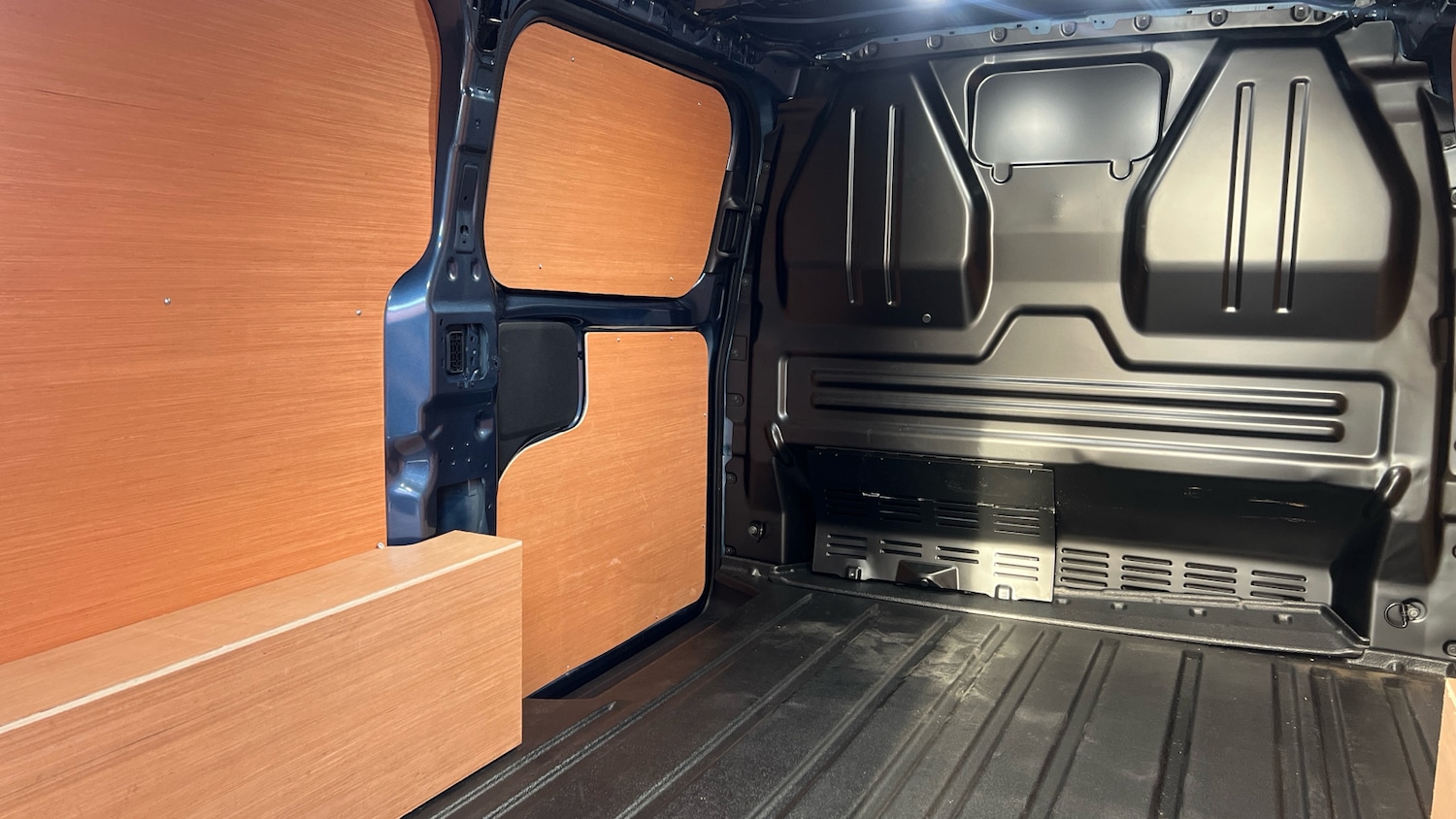 Used Ford Transit Custom 2025 for sale - 76932109: Photo 39