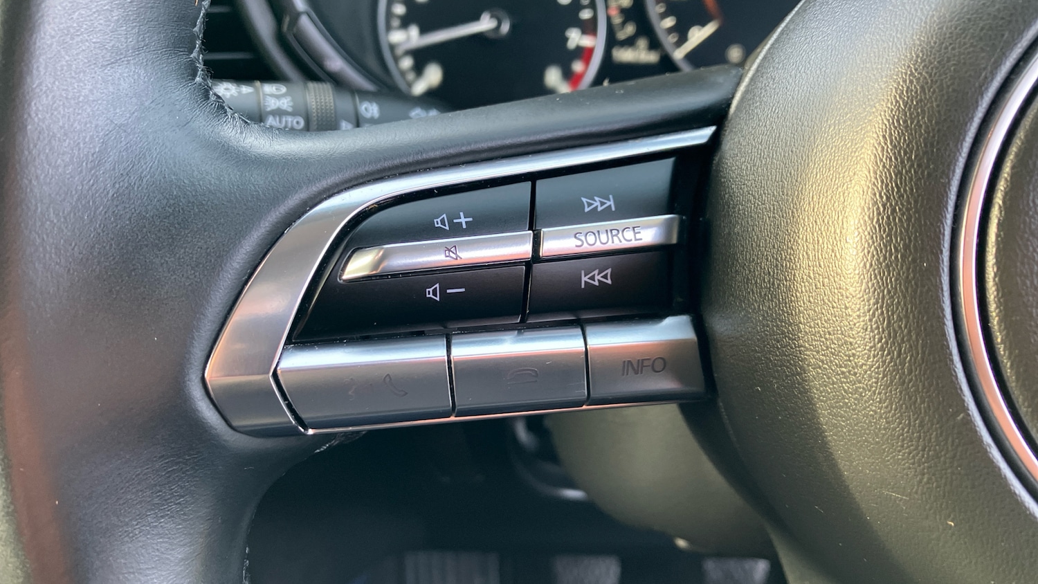 Used Mazda CX-30 2020 for sale - 76932111: Photo 54