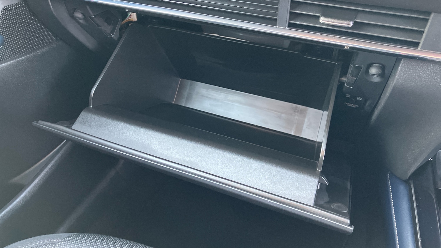 Used Mazda CX-30 2020 for sale - 76932111: Photo 70