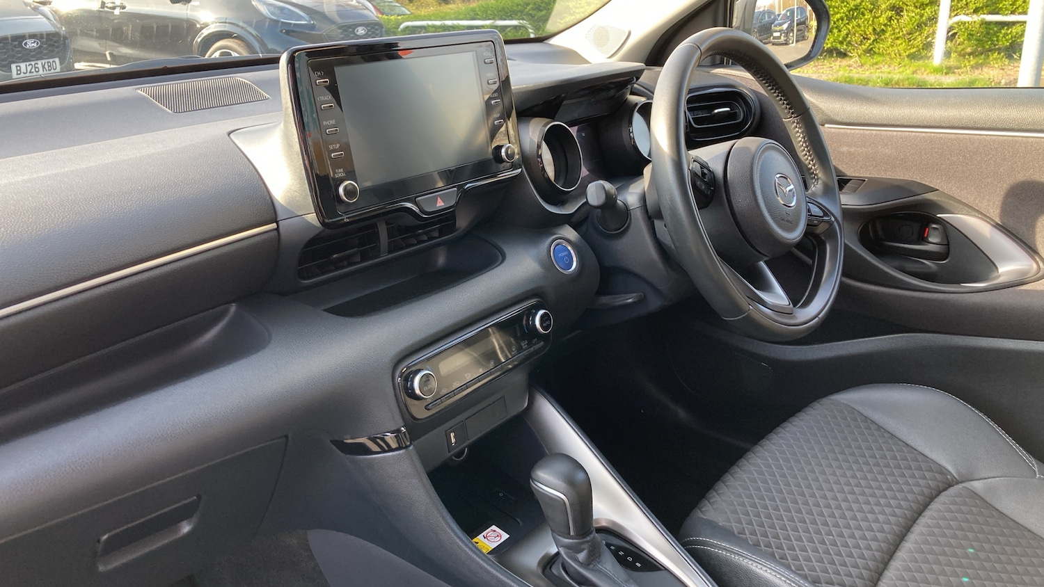 Used Mazda Mazda2 HYBRID 2023 for sale - 77962183: Photo 14