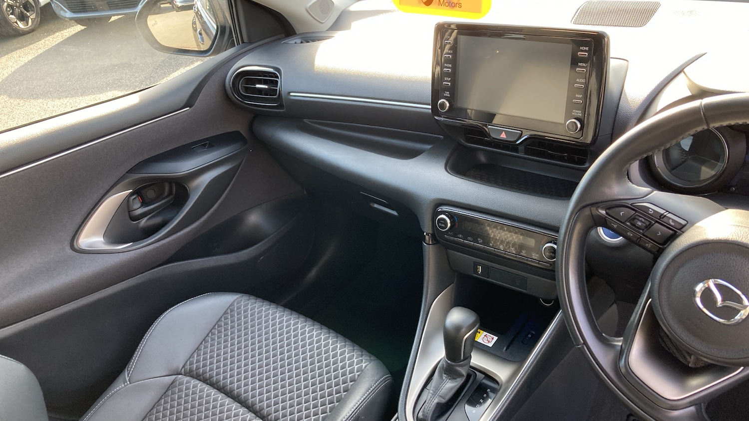 Used Mazda Mazda2 HYBRID 2023 for sale - 77962183: Photo 18