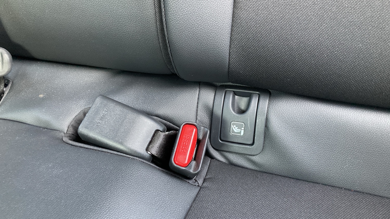 Used Mazda Mazda2 HYBRID 2023 for sale - 77962183: Photo 21