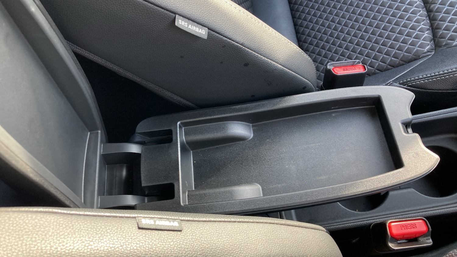 Used Mazda Mazda2 HYBRID 2023 for sale - 77962183: Photo 38