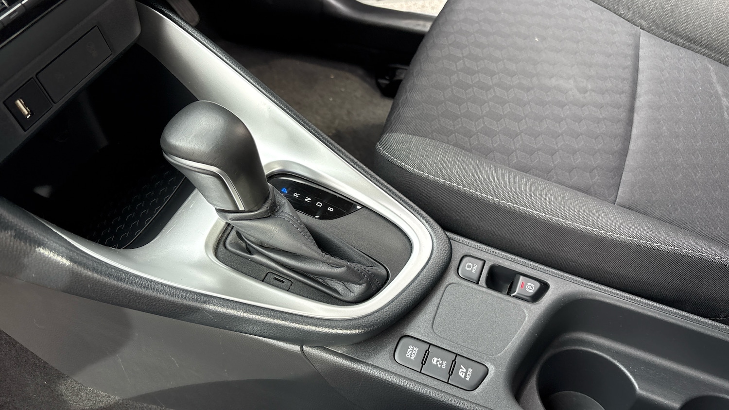 Used Toyota Yaris 2021 for sale - 76177002: Photo 17