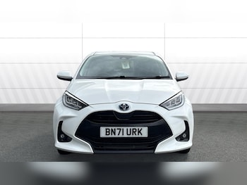 Used Toyota Yaris 2021 for sale - 76177002: Photo 3