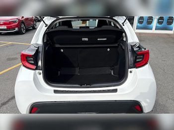 Used Toyota Yaris 2021 for sale - 76177002: Photo 4