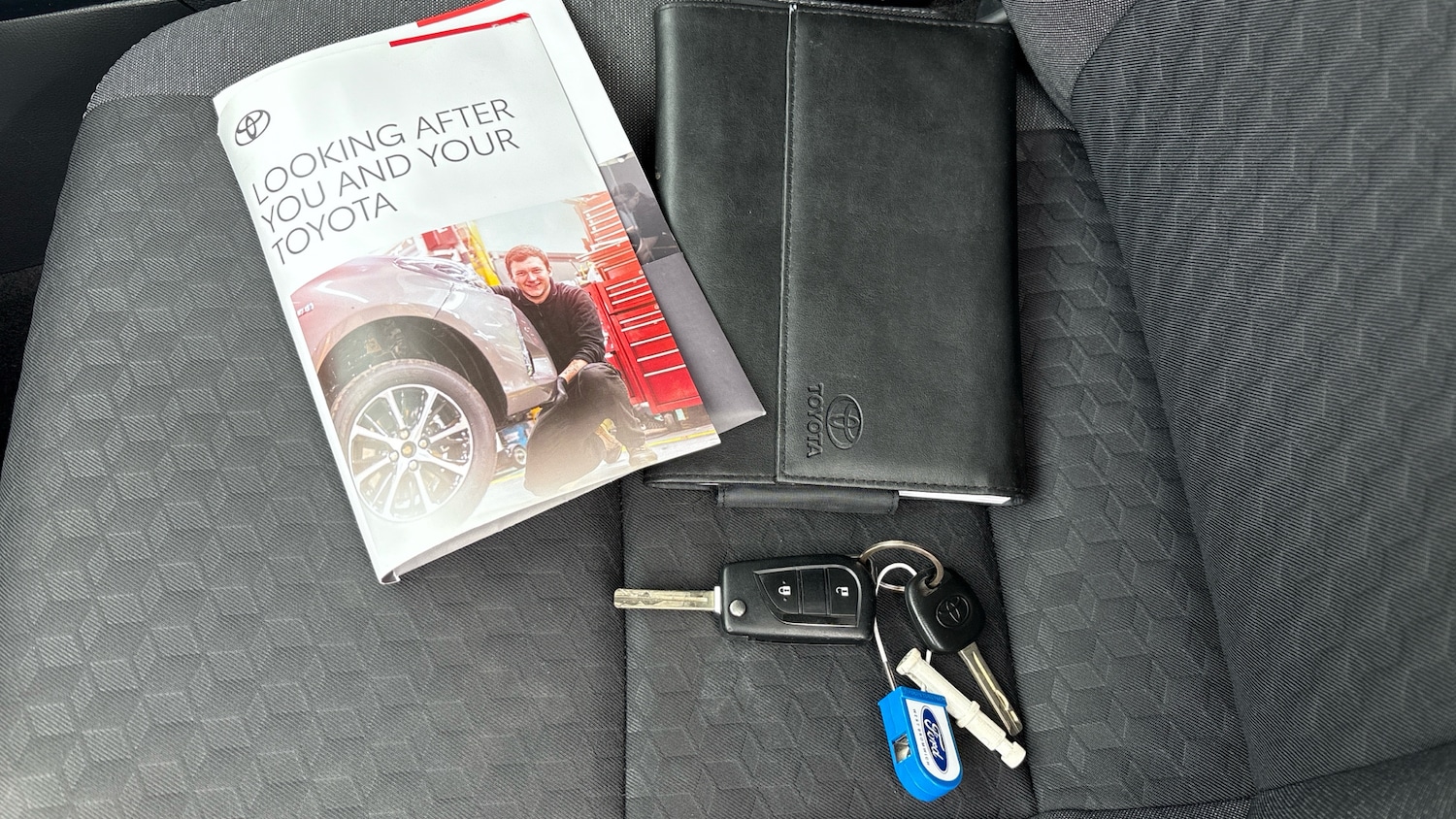 Used Toyota Yaris 2021 for sale - 76177002: Photo 9