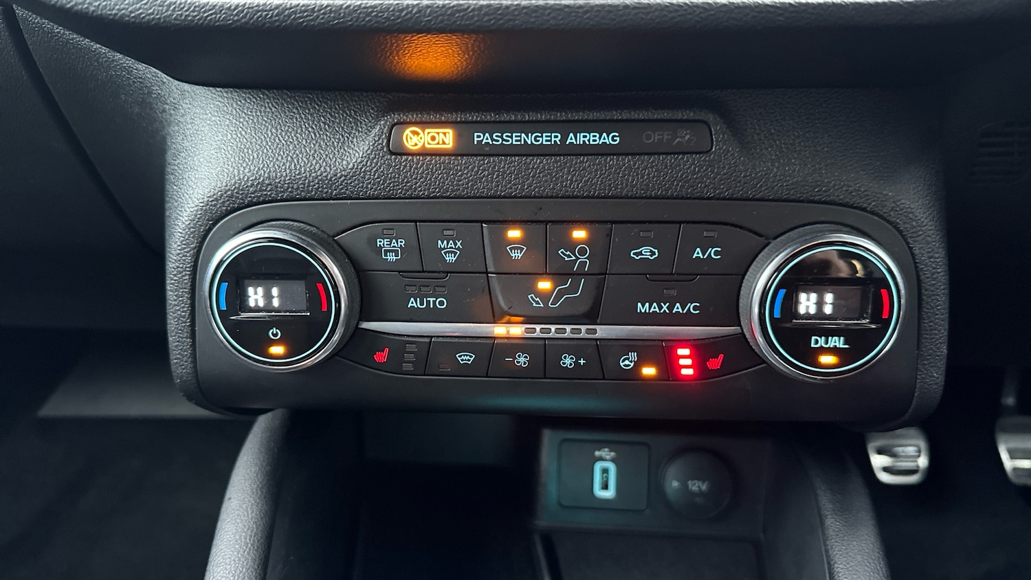 Used Ford Focus 2020 for sale - 77045574: Photo 12