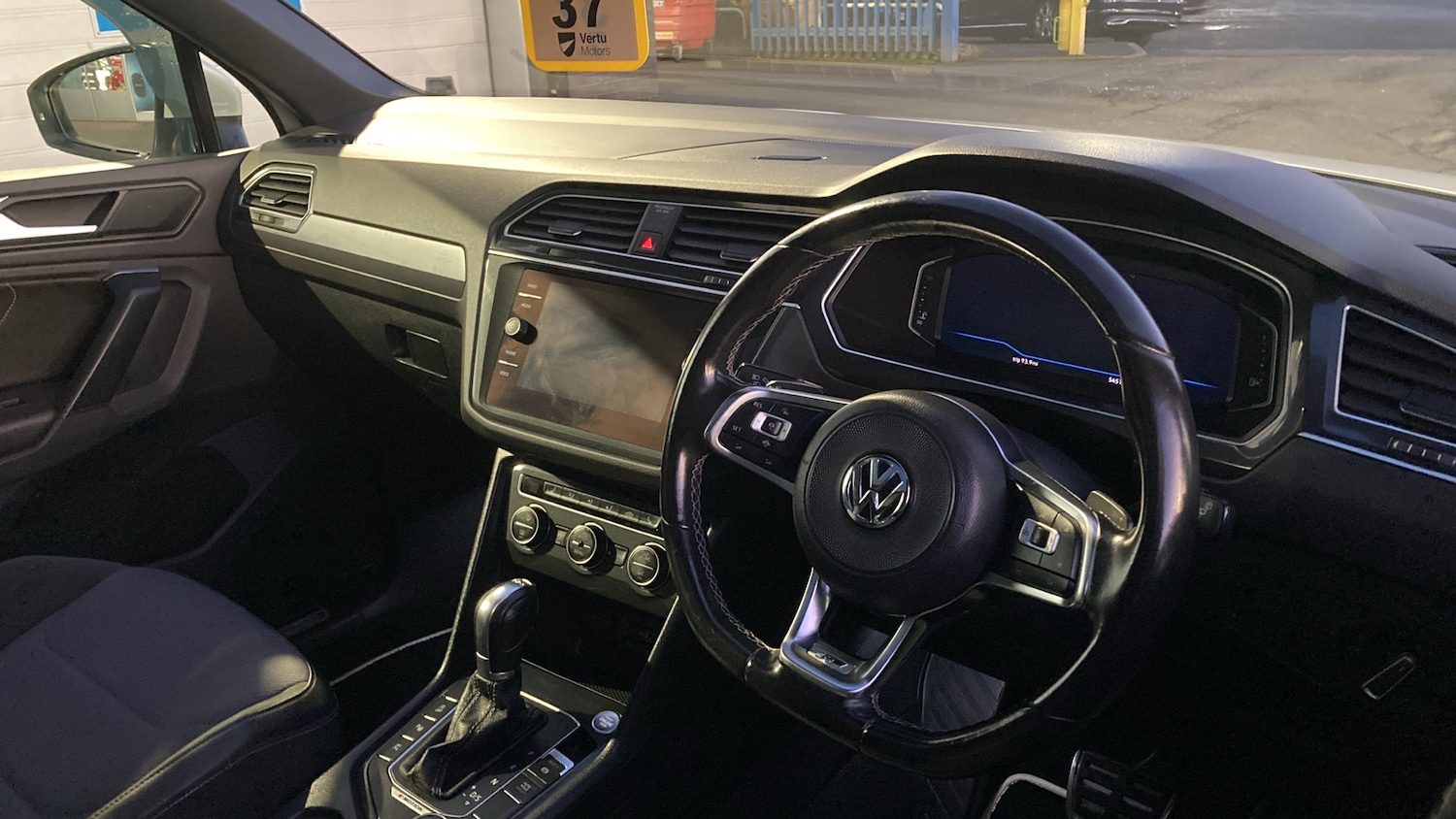 Used Volkswagen Tiguan 2019 for sale - 77045569: Photo 18