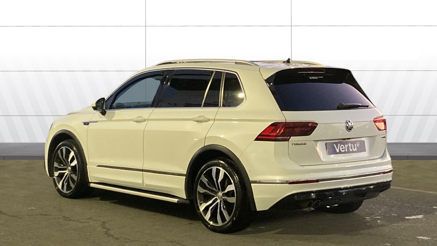 Used Volkswagen Tiguan 2019 for sale - 77045569: Photo 2