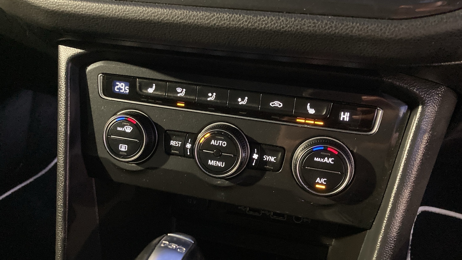 Used Volkswagen Tiguan 2019 for sale - 77045569: Photo 41