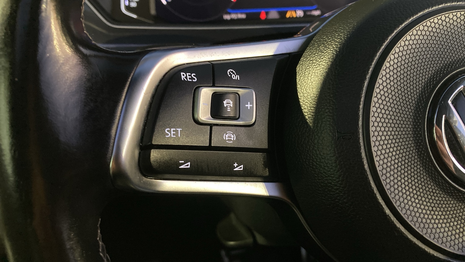 Used Volkswagen Tiguan 2019 for sale - 77045569: Photo 43