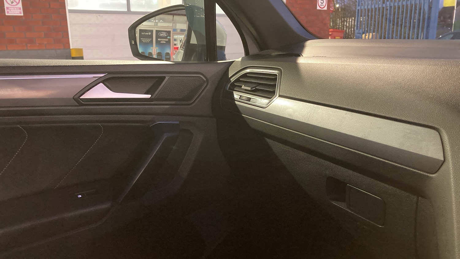 Used Volkswagen Tiguan 2019 for sale - 77045569: Photo 47