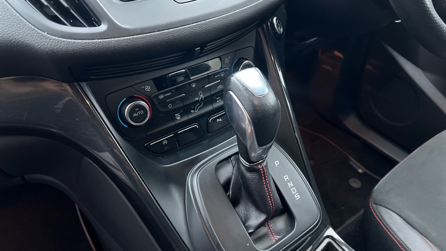 Used Ford Kuga 2019 for sale - 76588512: Photo 13