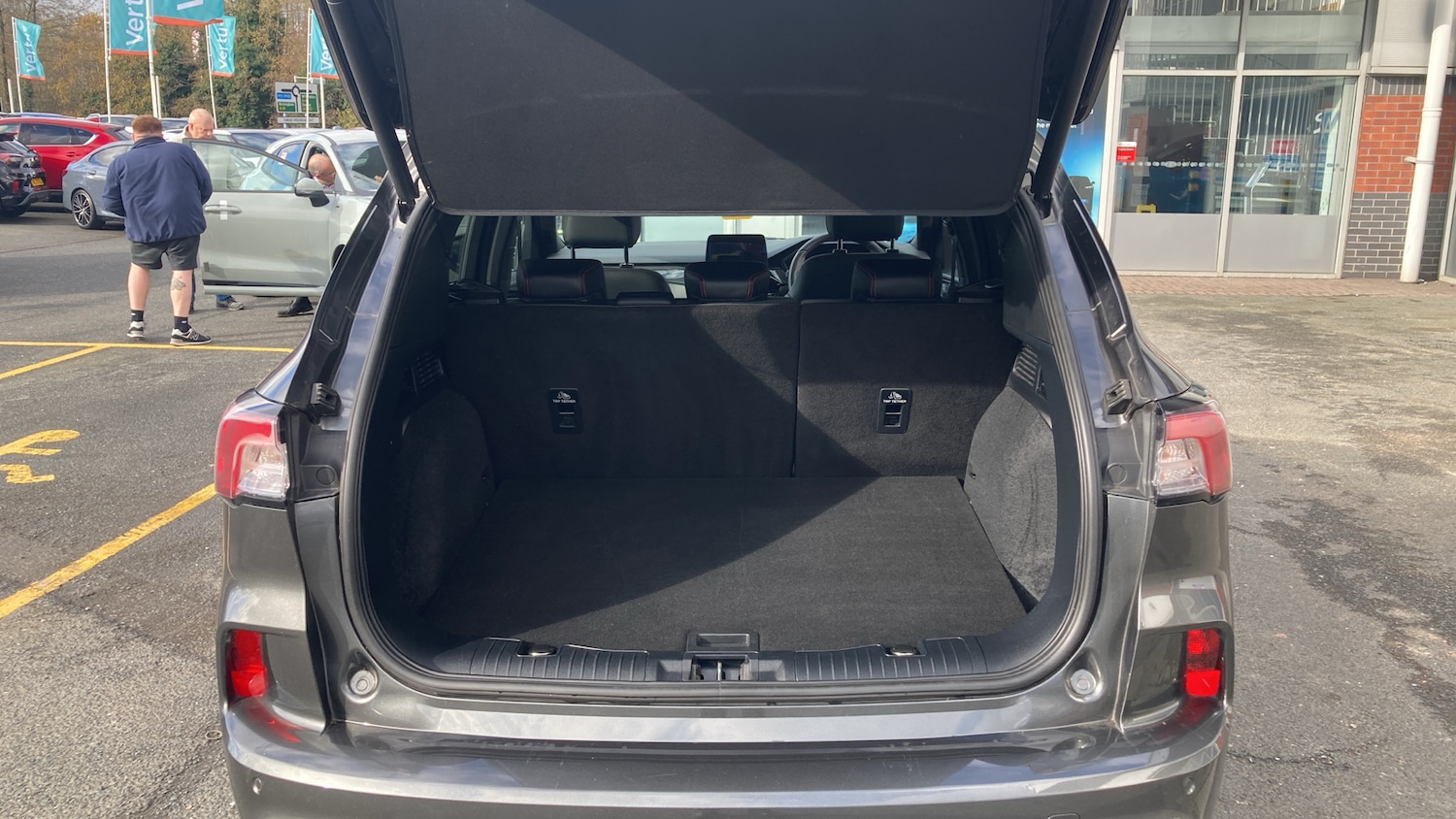 Used Ford Kuga 2020 for sale - 77716037: Photo 4