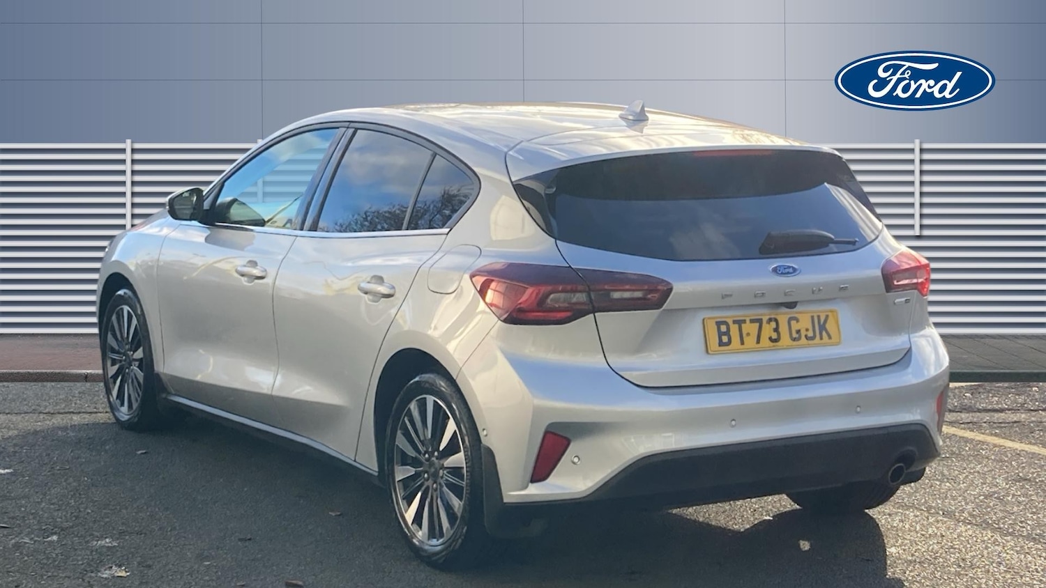 Used Ford Focus 2023 for sale - 77052940: Photo 2