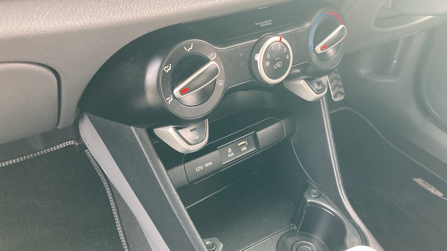 Used Kia Picanto 2018 for sale - 77844565: Photo 27