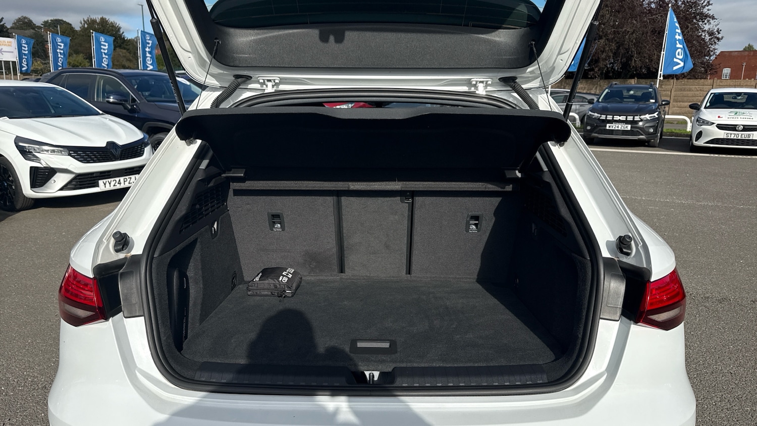 Used Audi A3 2022 for sale - 77337477: Photo 4