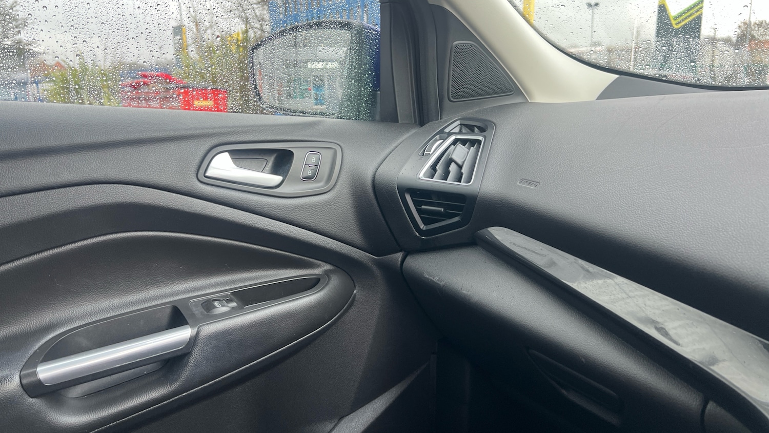 Used Ford Kuga 2017 for sale - 77482204: Photo 39